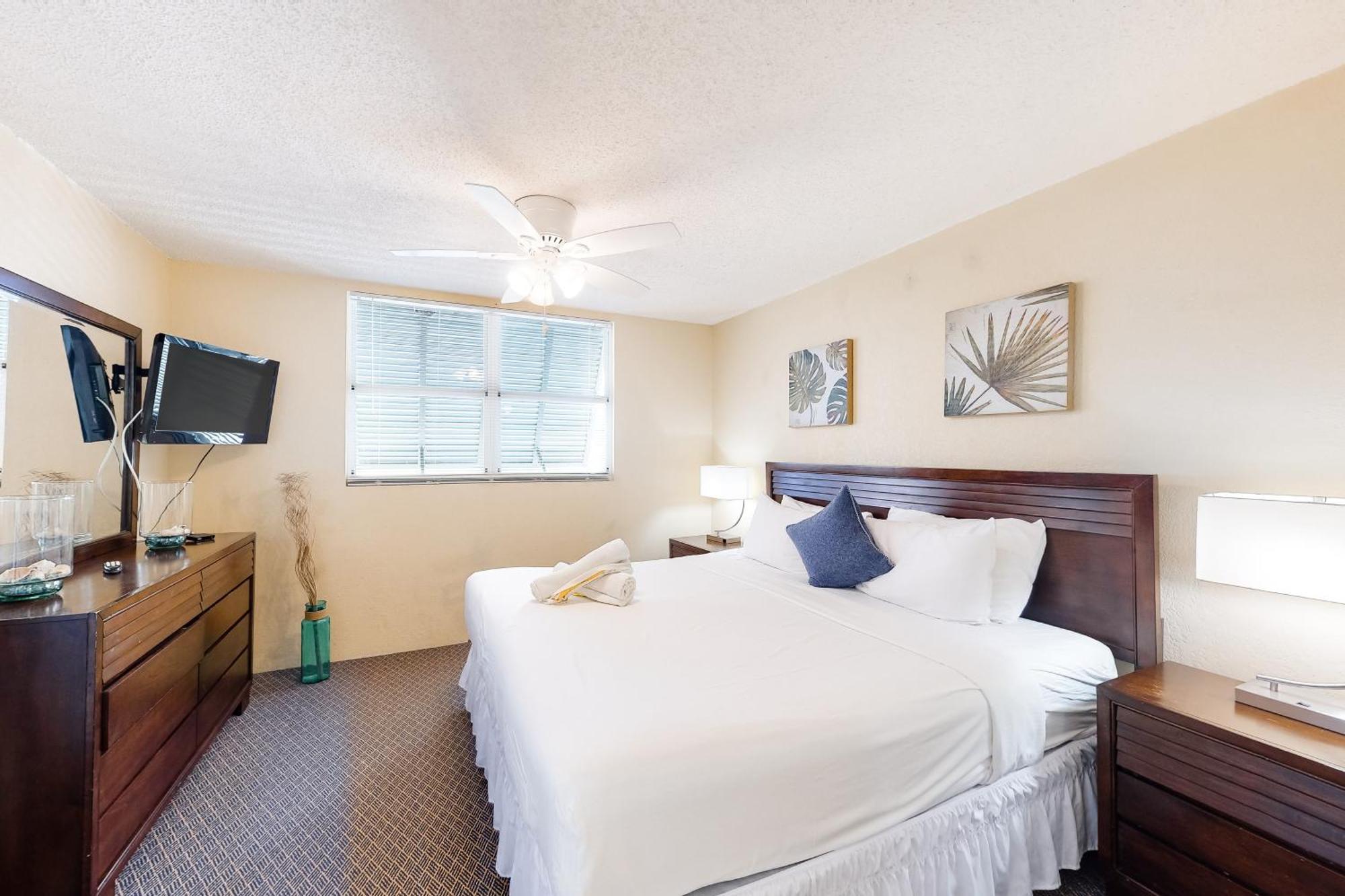 Sunrise Suites Panama Suite #310 Key West Room photo